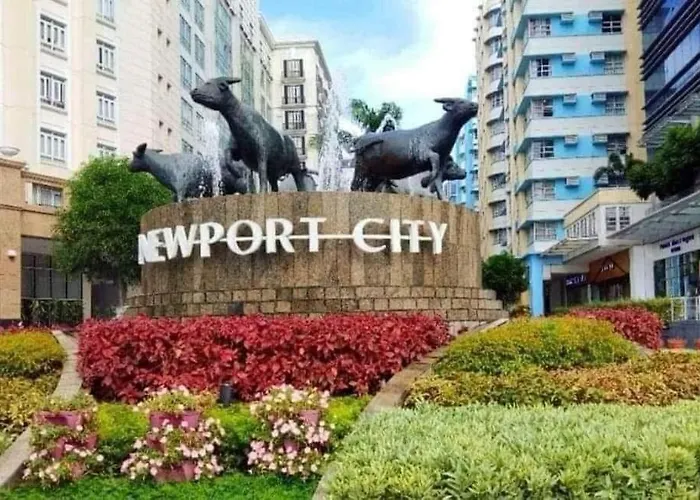 Apartment Homey At Two Palm Tree Across Naia T3 Airport *
